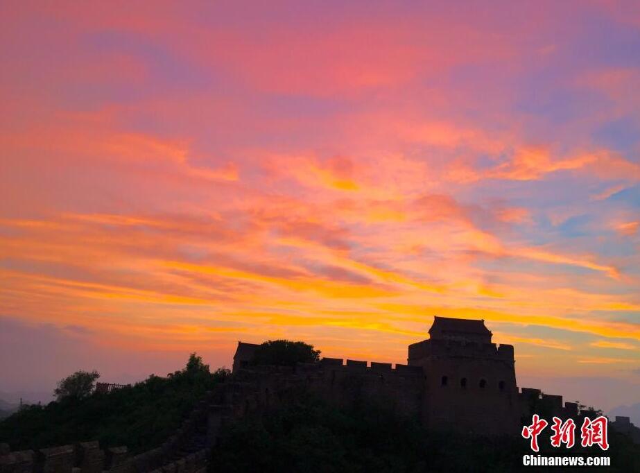 Amazing scenery of Jinshanling Great Wall in N China’s Hebei