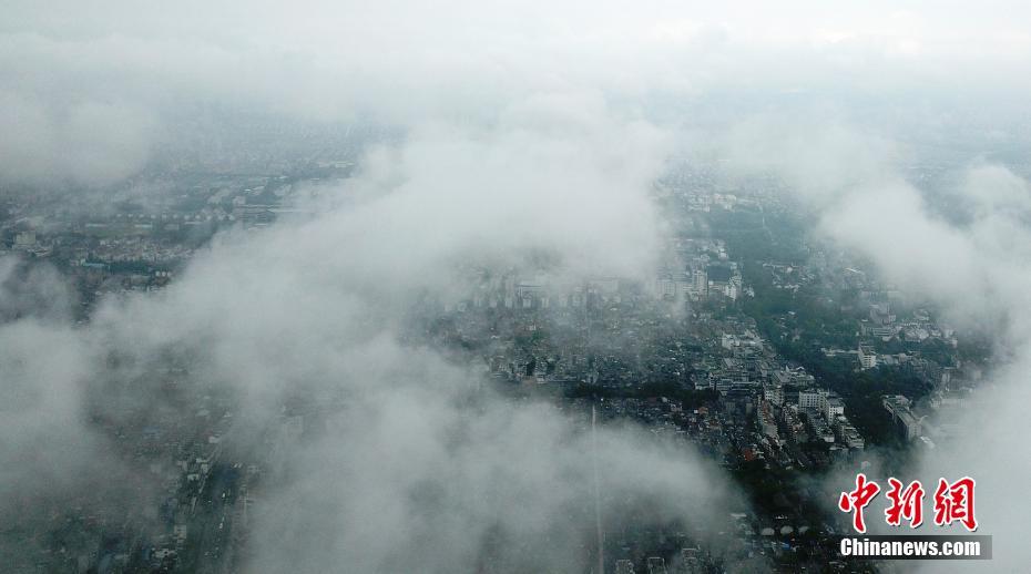 Sea of clouds seen after rain in E China’s Jiangsu Province