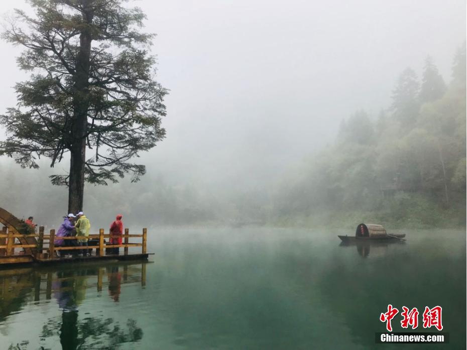 Amazing scenery of fog-enveloped Guanergou Scenic Spot in NW China