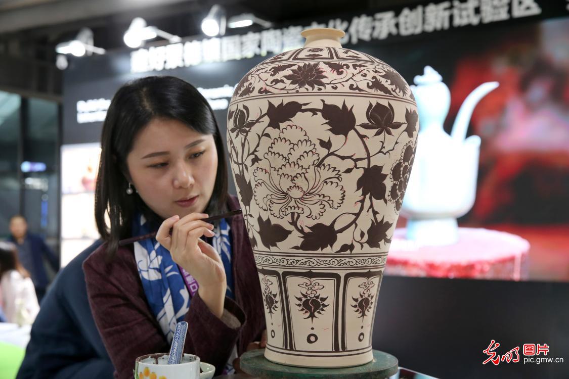 Intangible cultural heritages exhibited at 2nd CIIE