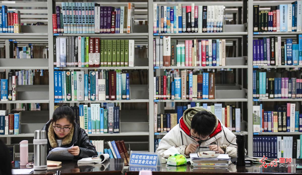 Students prepare for upcoming postgraduate entrance exam in China’s Jiangsu