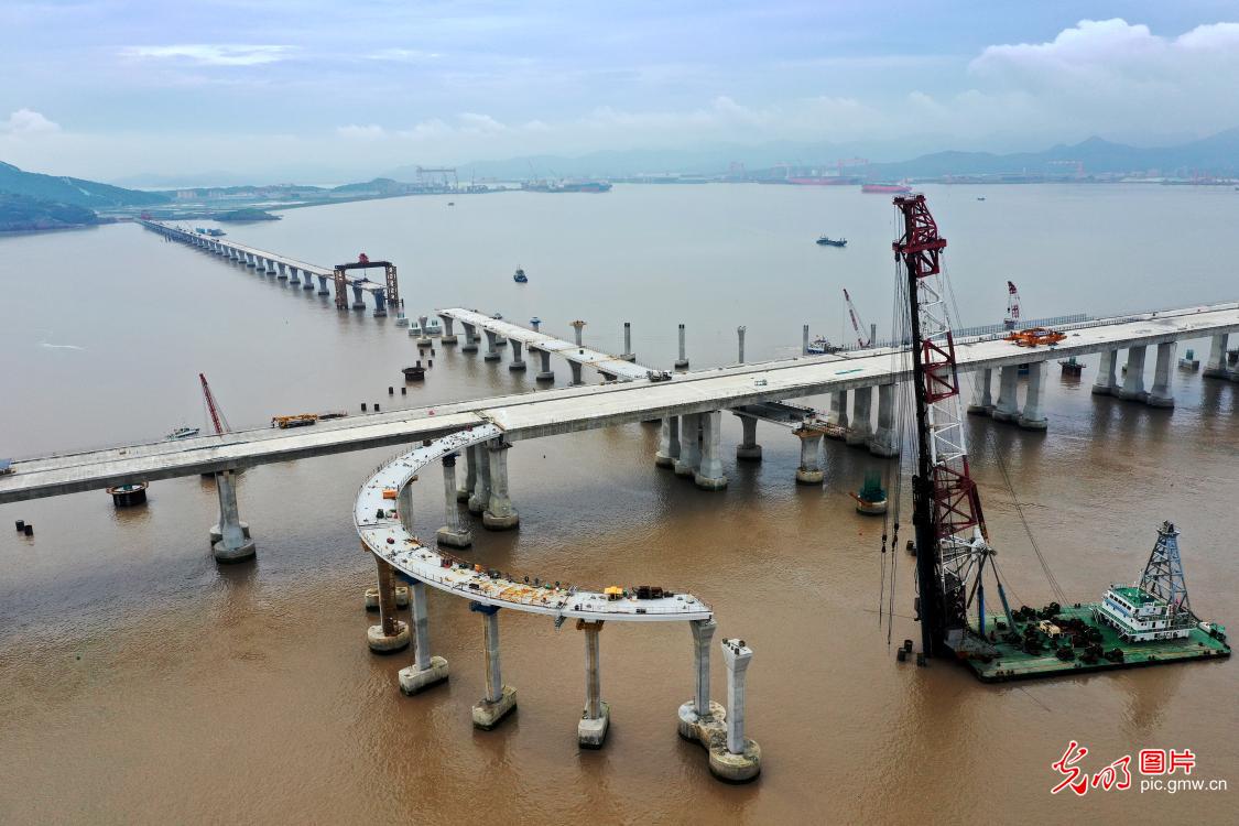 Piling barge at the construction site of Zhoudai Bridge, Shenyang Province, NE China