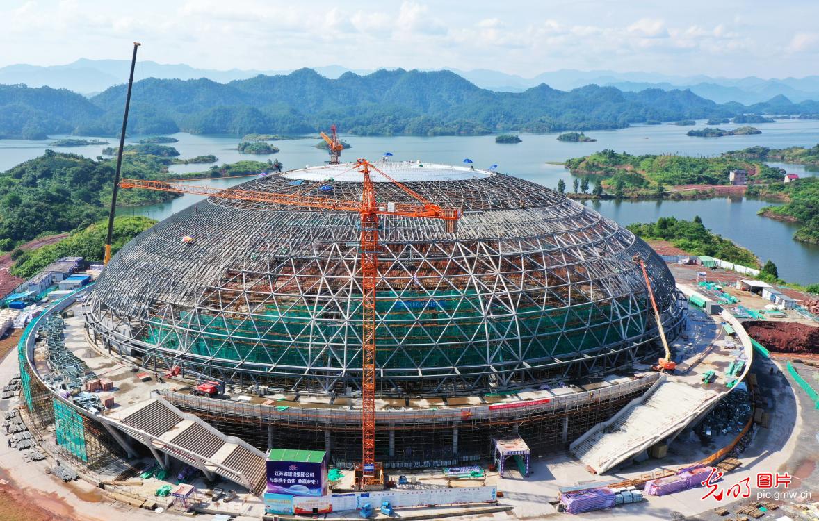 浙江淳安：亚运会自行车场馆主体土建及钢结构工程完工