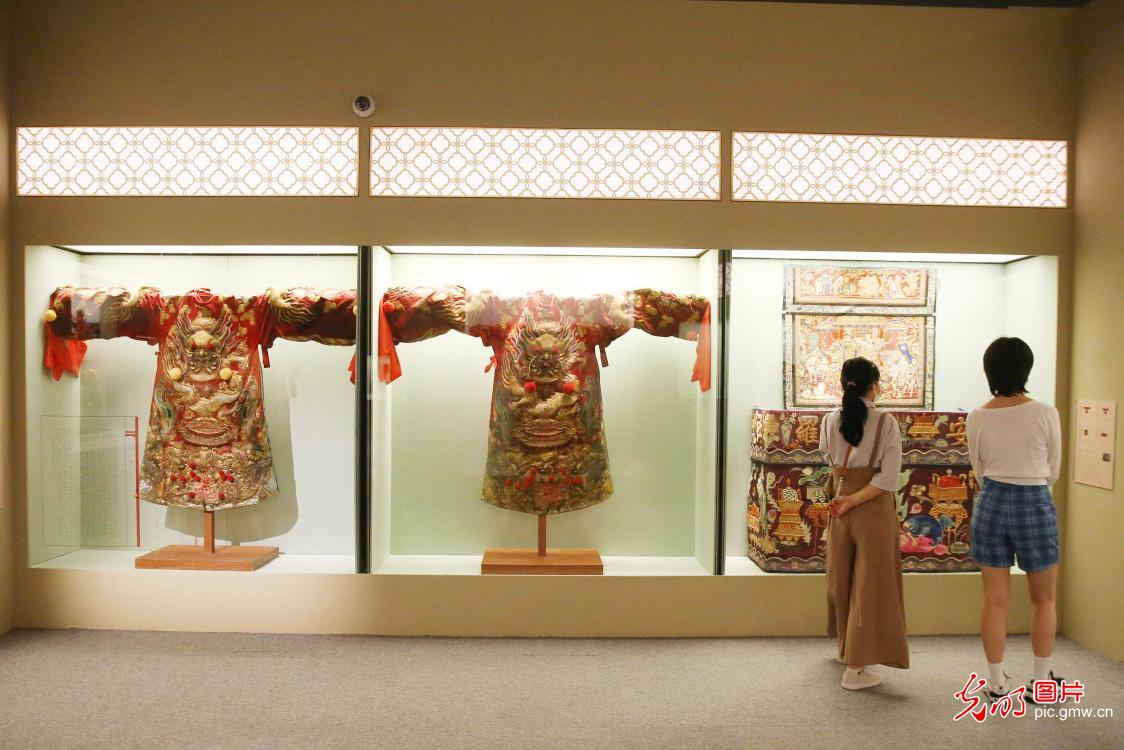 雕绘乾坤——潮州木雕展在中国国家博物馆开展