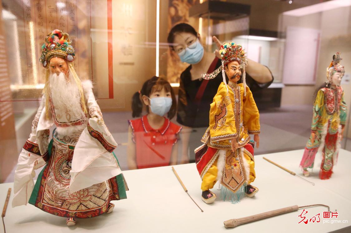 雕绘乾坤——潮州木雕展在中国国家博物馆开展