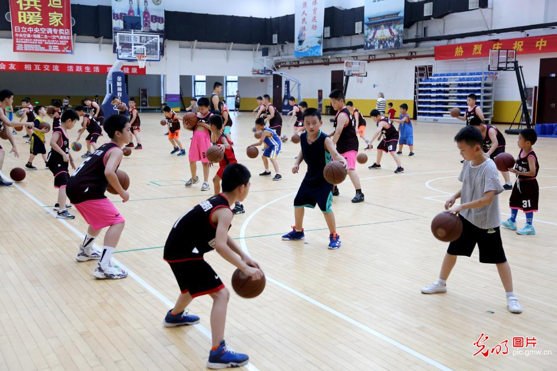 Colorful youth basketball summer vacation