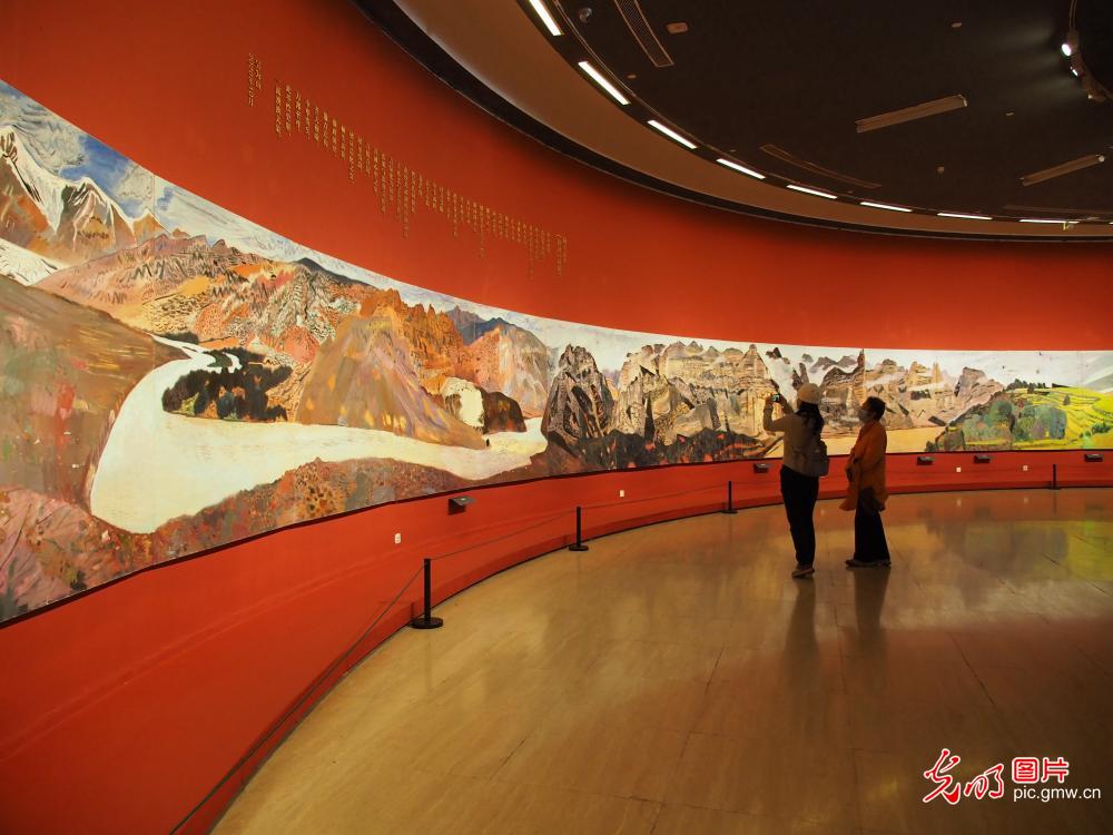 New oil painting exhibition on show at the National Art Museum in Beijing