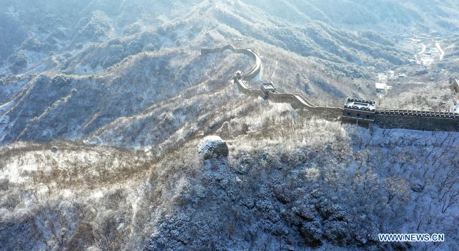 Snow scenery at Mutianyu section of Great Wall