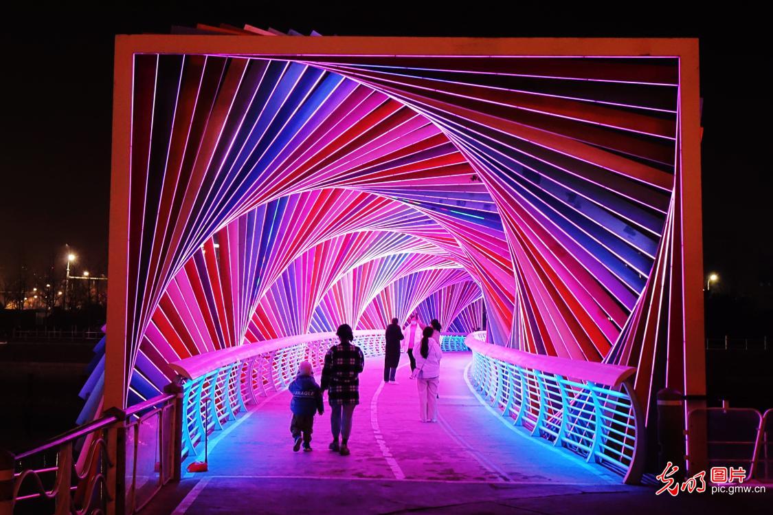 ‘Rainbow Bridge’ lit up to attract tourists in E China's Shandong