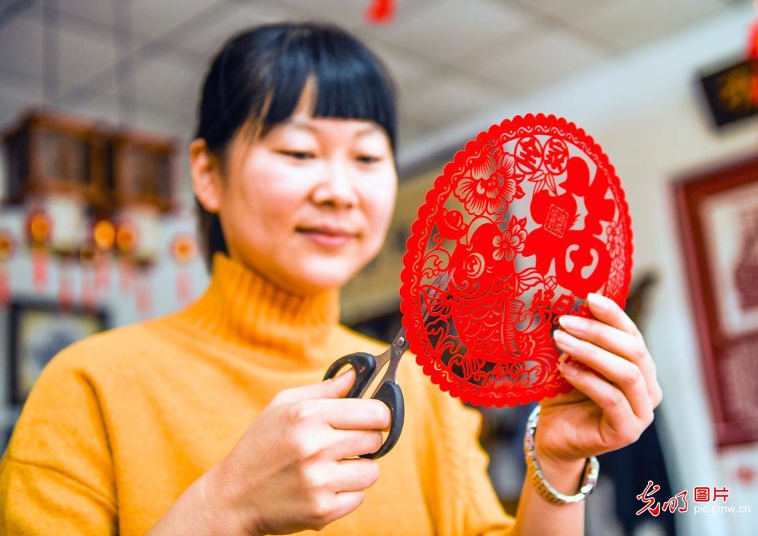 河北遵化：红红火火迎新春
