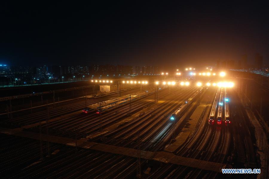 Maintenance work underway across China for Spring Festival travel rush