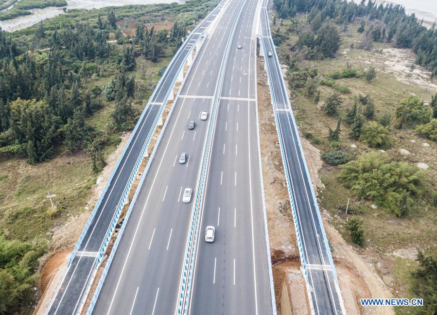 Haiwen Bridge-Beigang Island ramp bridge opens to traffic in Hainan