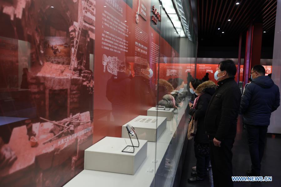 Exhibition featuring cultural relics of Han Dynasty held in Jinan, Shandong