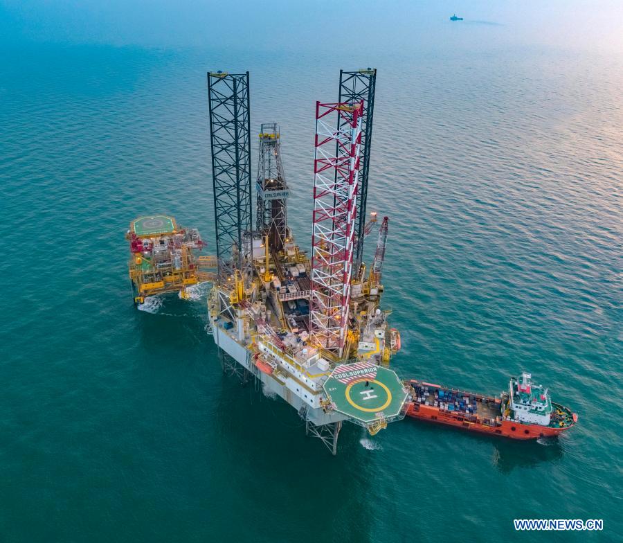China discovers oil and gas field in Bohai Sea