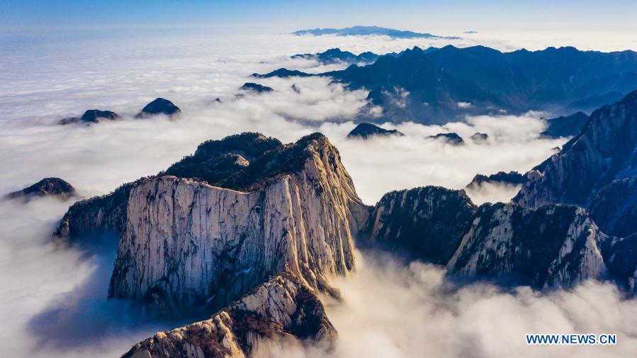 Scenery of Mount Huashan in Shaanxi