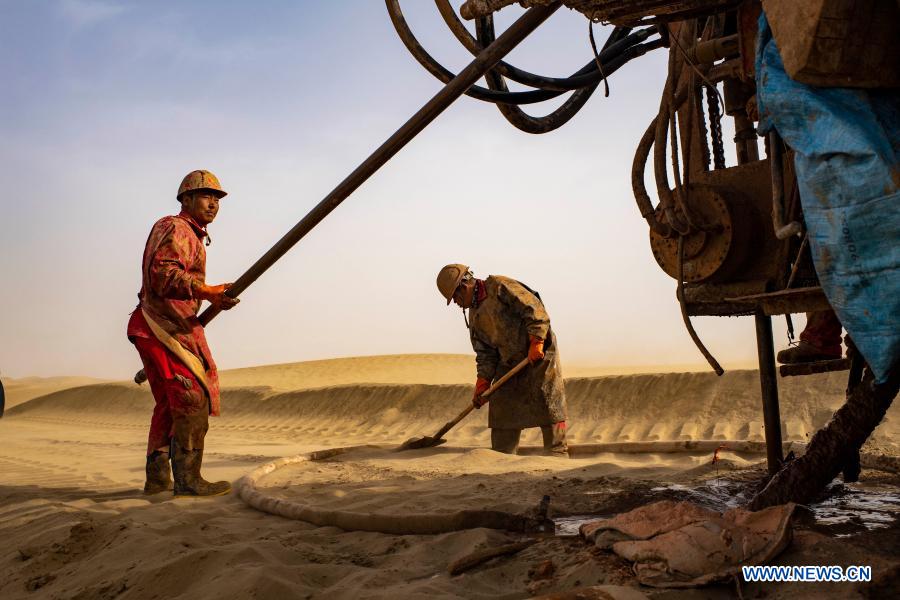 Workers and researchers start geophysical survey work in Taklimakan Desert, Xinjiang