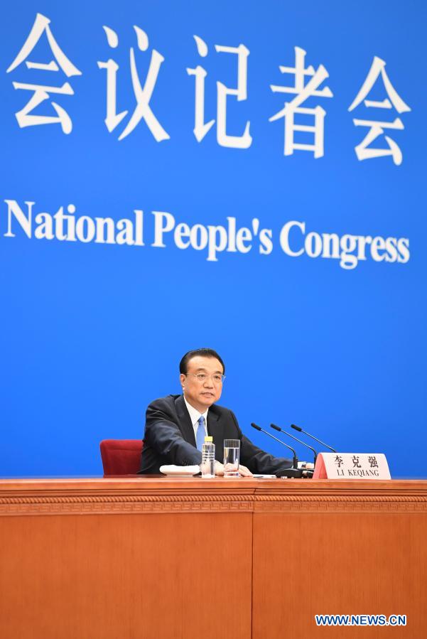 Chinese premier meets press after annual legislative session