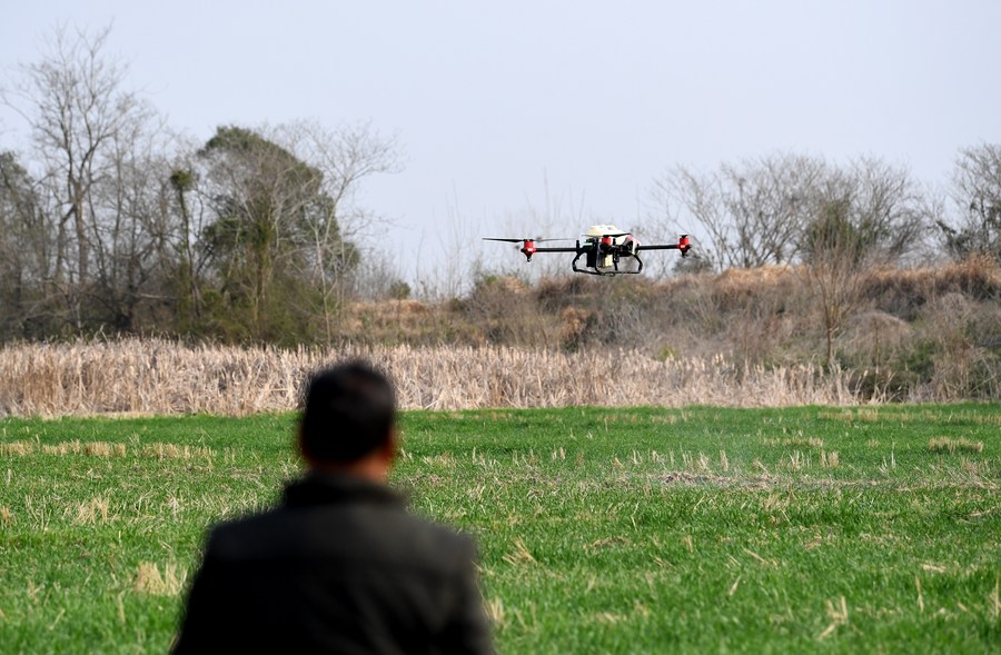 China's spring farming goes high-tech to ensure food security