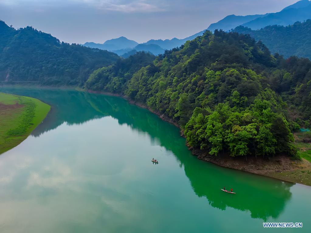 Volunteers encouraged to take part in ecological environment protection in Zhejiang