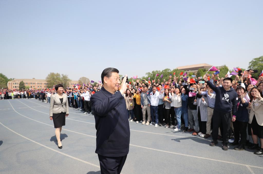 Xi stresses building world-class universities to serve nation in visit to Tsinghua