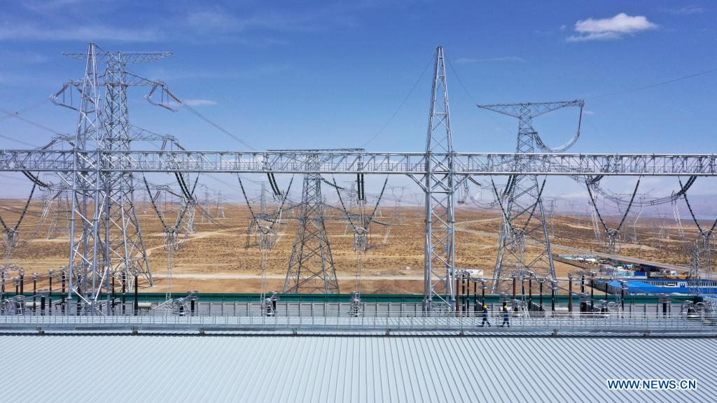 In pics: ultra-high voltage transmission line from Qinghai to Henan
