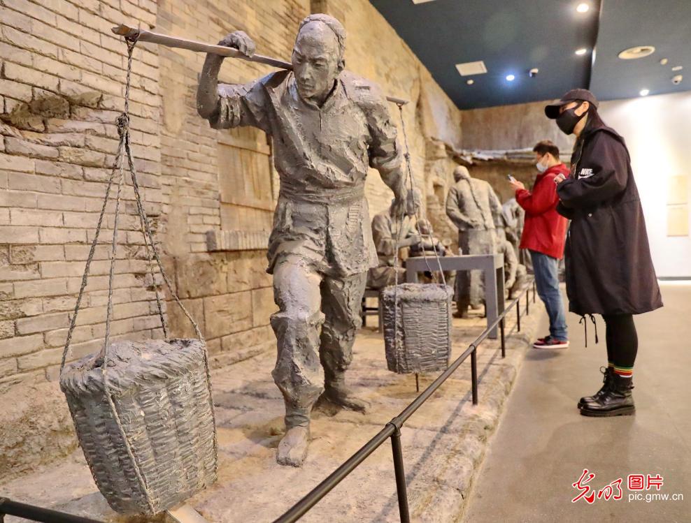 Qinhuangdao Glass Museum in N China's Hebei Province