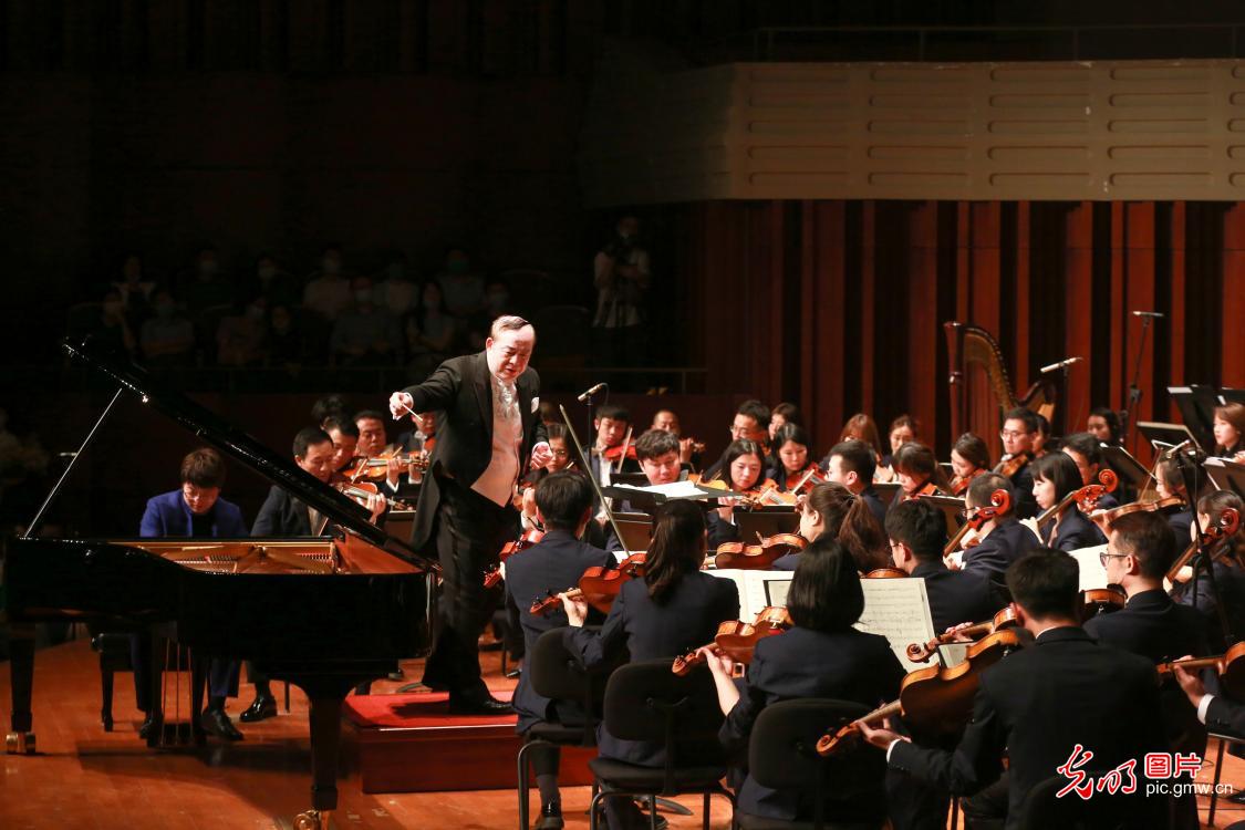 Nanchang Symphony Orchestra made its debut in E China's Jiangxi Nanchang Symphony Orchestra made its debut in E China's Jiangxi