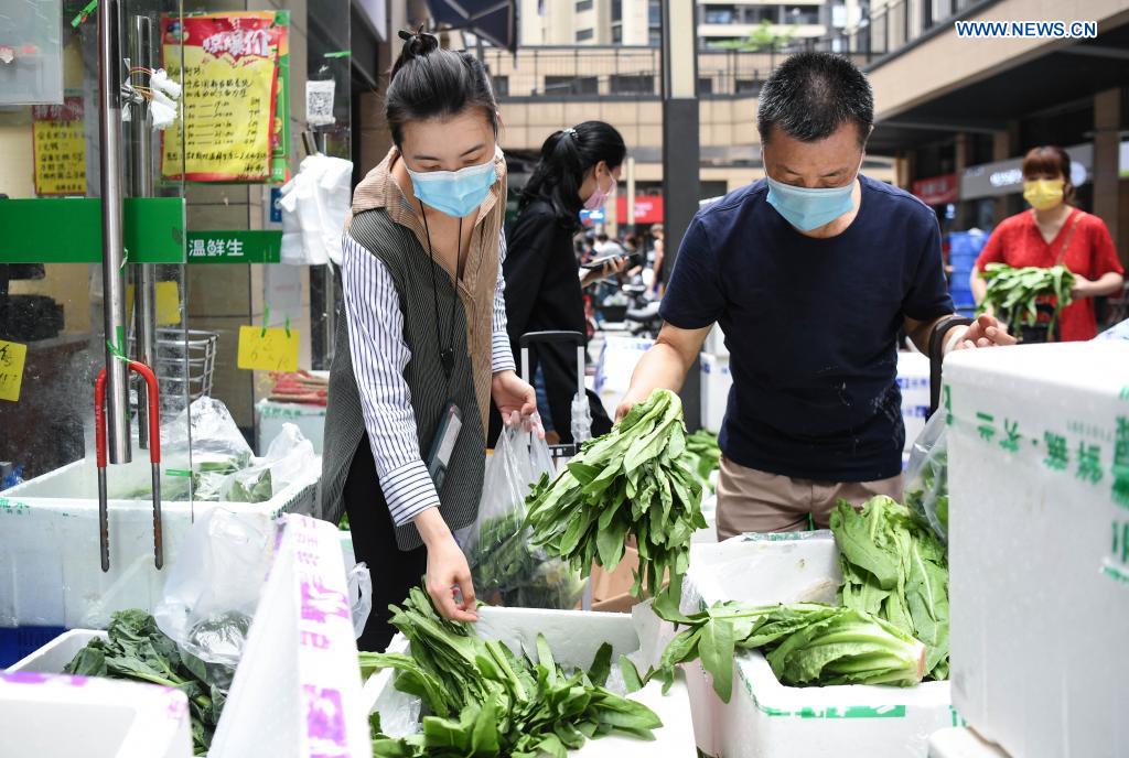 Price, supply of daily necessities stable at Guangzhou's Liwan District