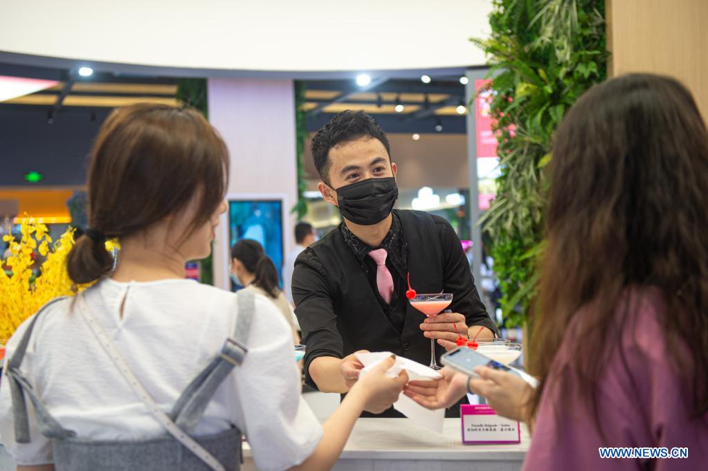 2nd China-CEEC Expo opens in Ningbo