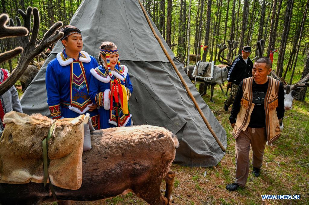 Local Ewenki ethnic group holds traditional wedding in Aoluguya, Inner Mongolia