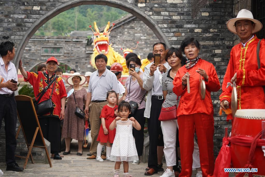 In pics: celebration of upcoming Dragon Boat Festival