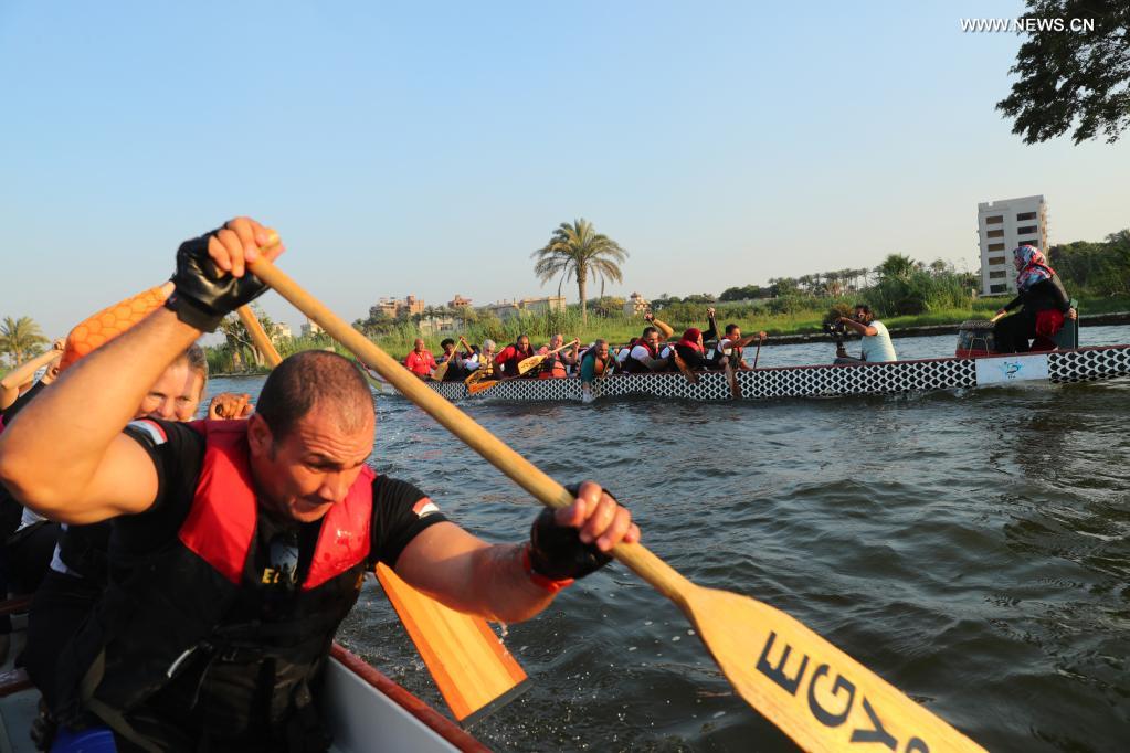 Dragon boat race held in Cairo to celebrate traditional Chinese Dragon Boat Festival