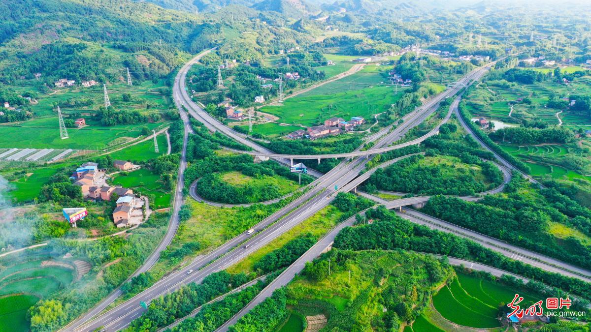 In pics: overpass in Liangping, SW China's Chongqing