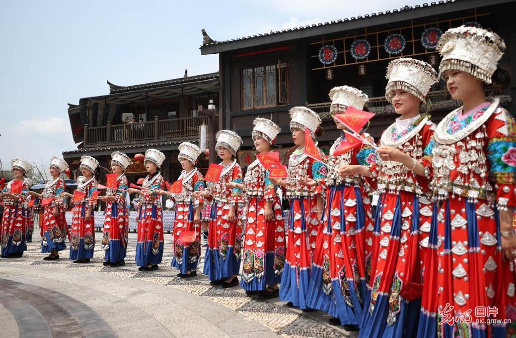 CPC centenary celebrated by minorities in SW China's Guizhou