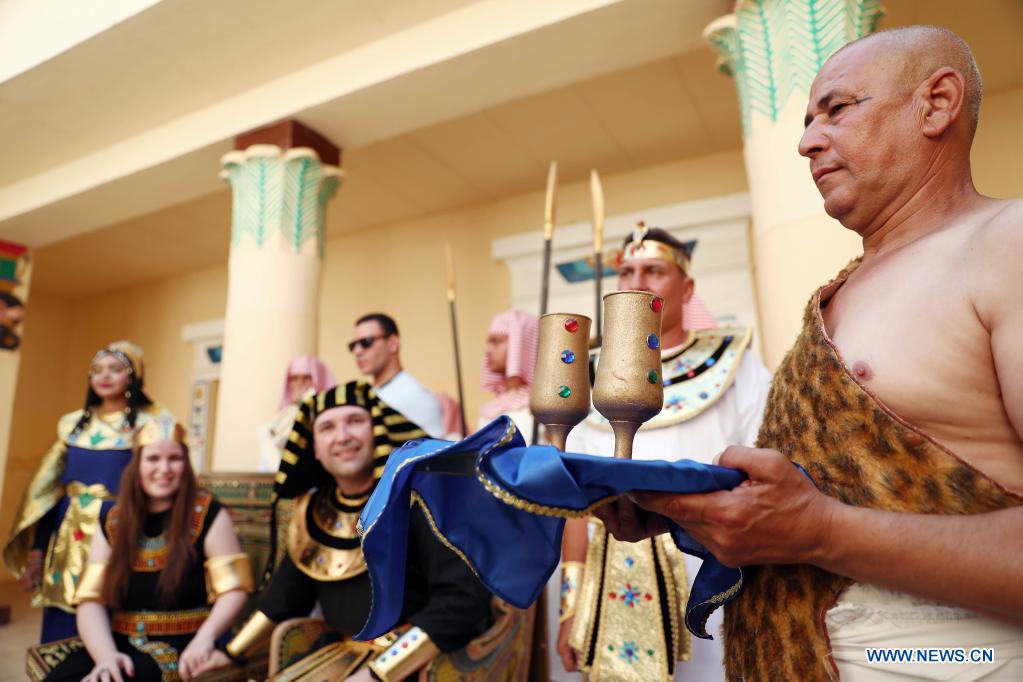 Pharaonic wedding ceremony held to revitalize tourism in Giza
