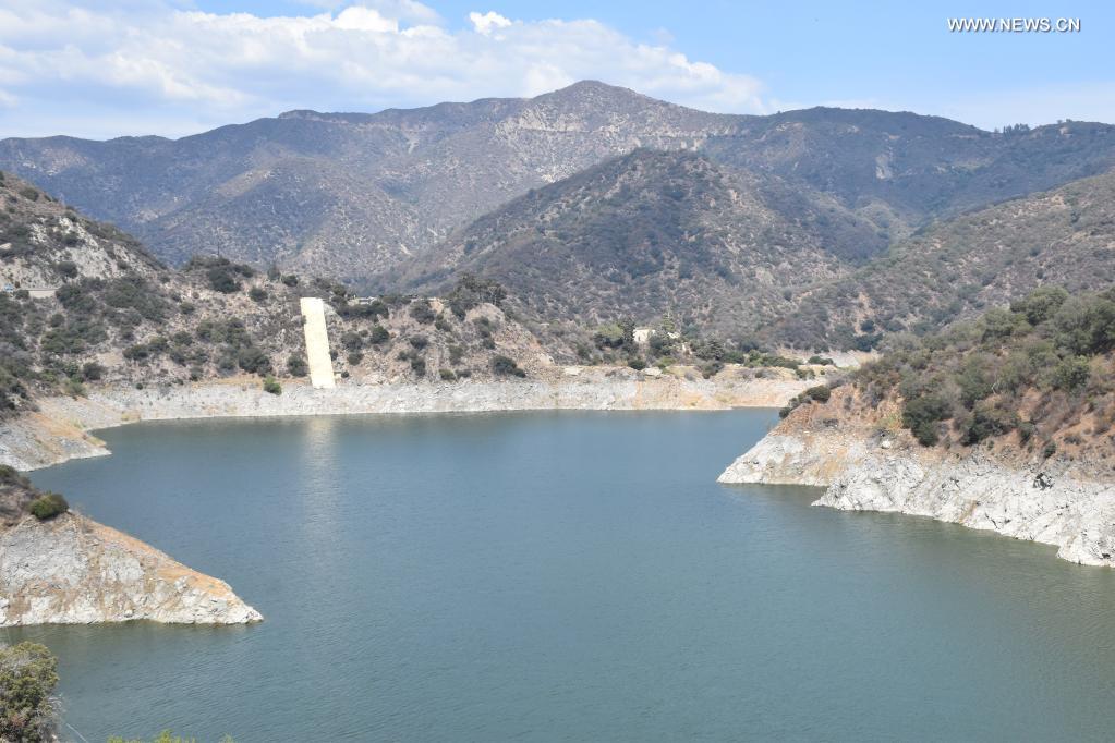 Drought hits San Gabriel Reservoir in Los Angeles County