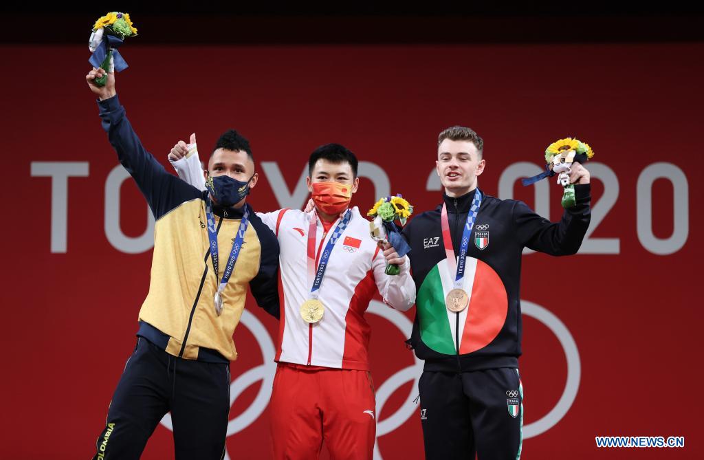 Chinese weightlifter Chen rallies to clinch Olympic men's 67kg gold