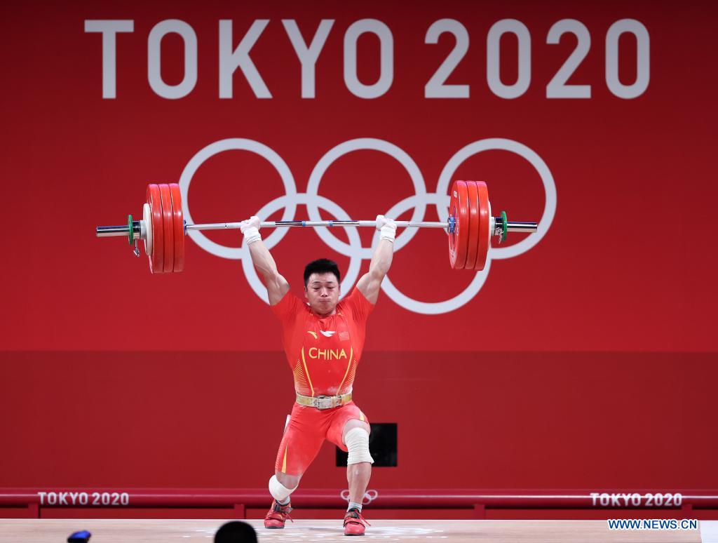 Chinese weightlifter Chen rallies to clinch Olympic men's 67kg gold