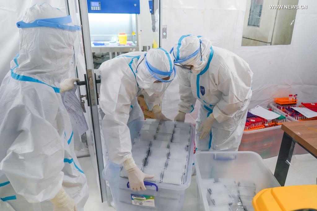 China's Nanjing builds air-inflated labs for massive nucleic acid tests
