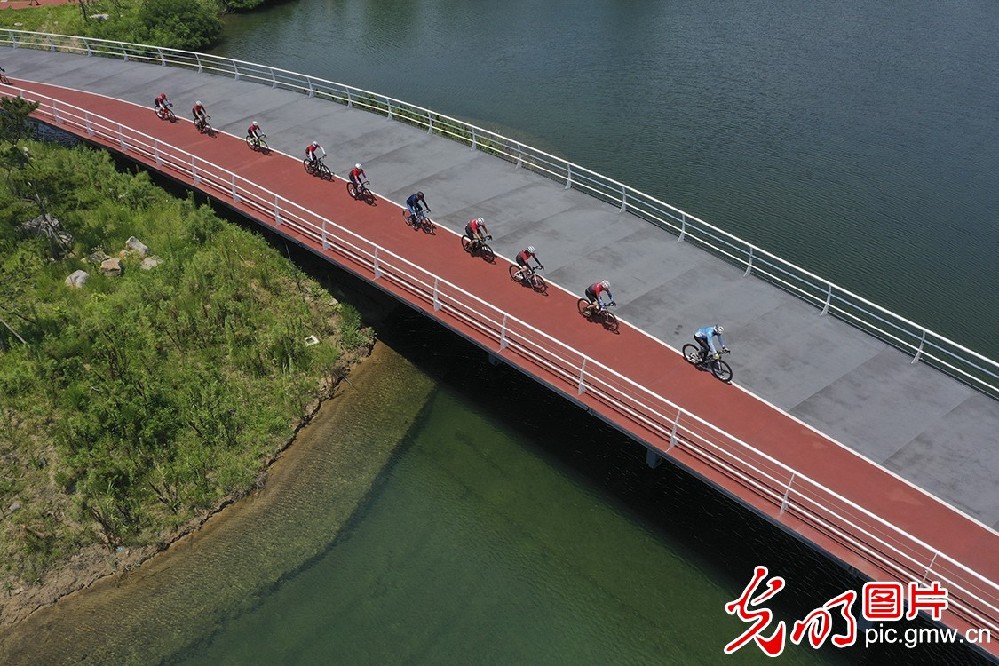 Newly constructed greenway in E China's Shandong to offer great fun on road