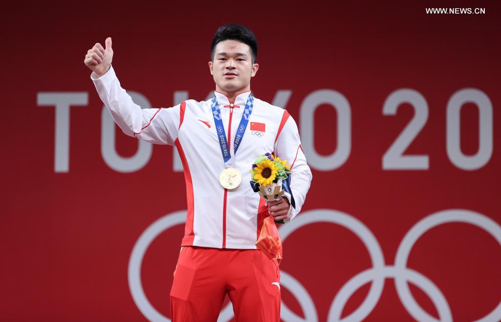 Chinese weightlifter Shi wins back-to-back Olympic gold