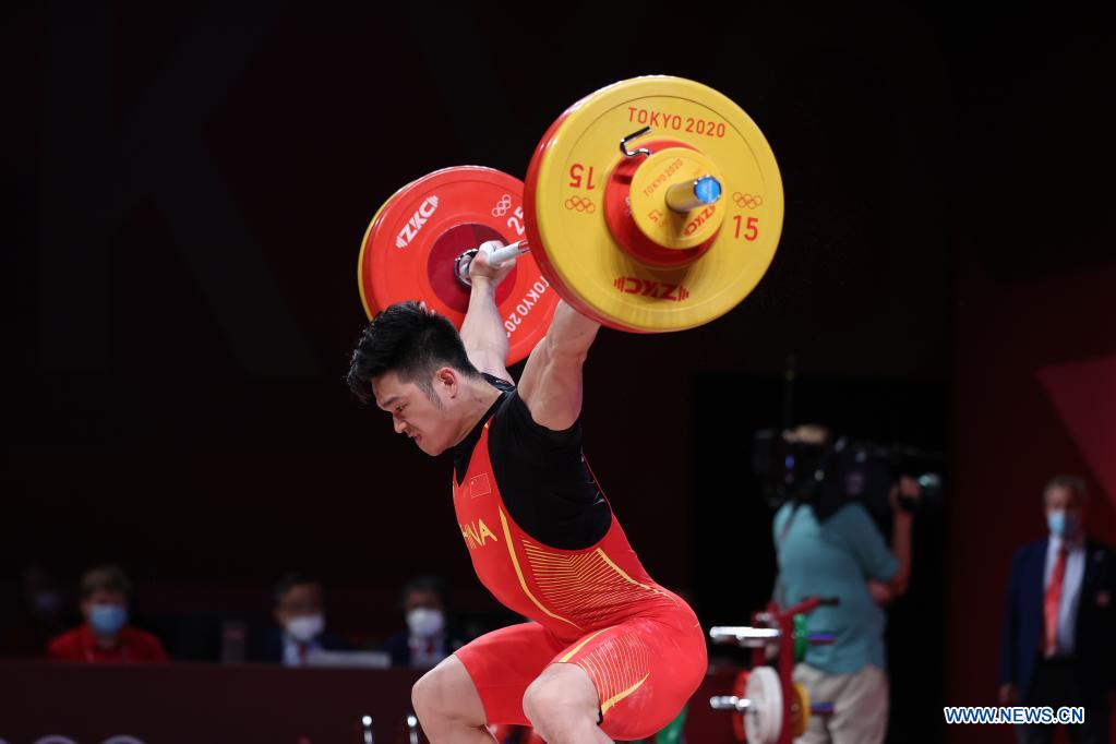 Chinese weightlifter Shi wins back-to-back Olympic gold