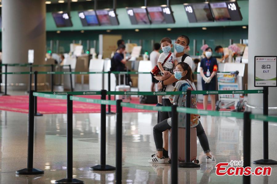 Two airports in Shanghai strengthen epidemic prevention and control measures