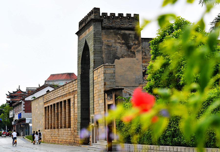 Photos from around Quanzhou, a newly named World Heritage Site