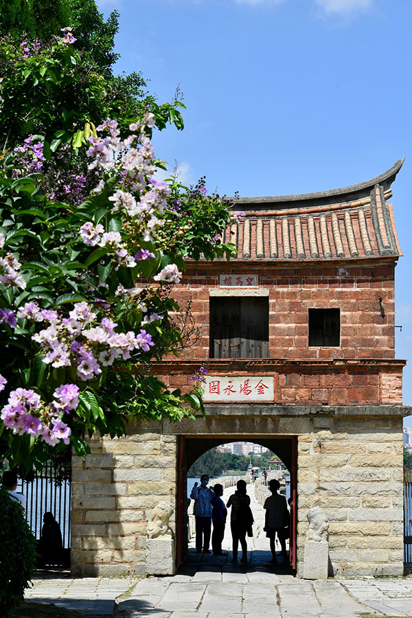 Photos from around Quanzhou, a newly named World Heritage Site