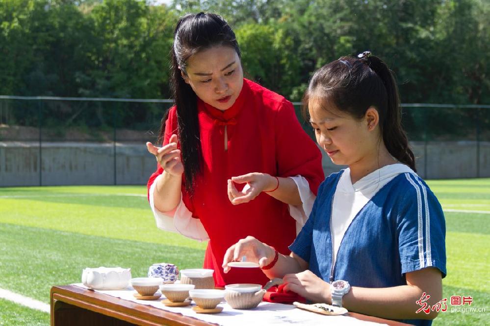Tea culture promoted among teens in SW China’s Shanxi