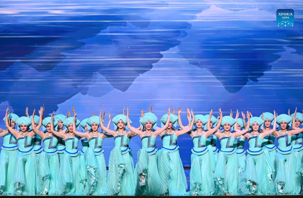 Opening gala of sixth ethnic minority art festival held in Beijing