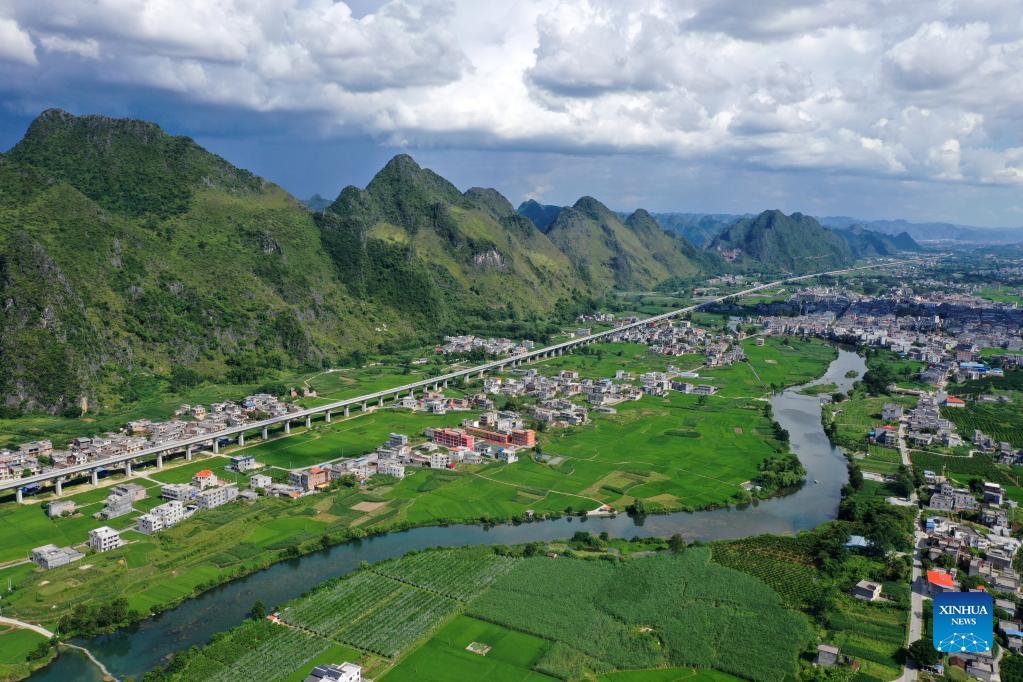 Countryside scenery of Gaoling Township in Du'an Yao Autonomous County, S China
