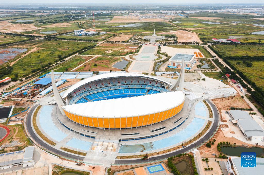 Feature: China-aided stadium bridges closer Sino-Cambodian ties