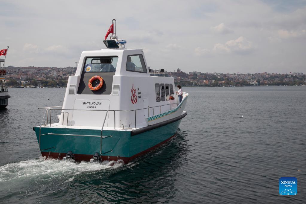 Feature: Sea taxis expected to ease traffic jams in Turkey's Istanbul